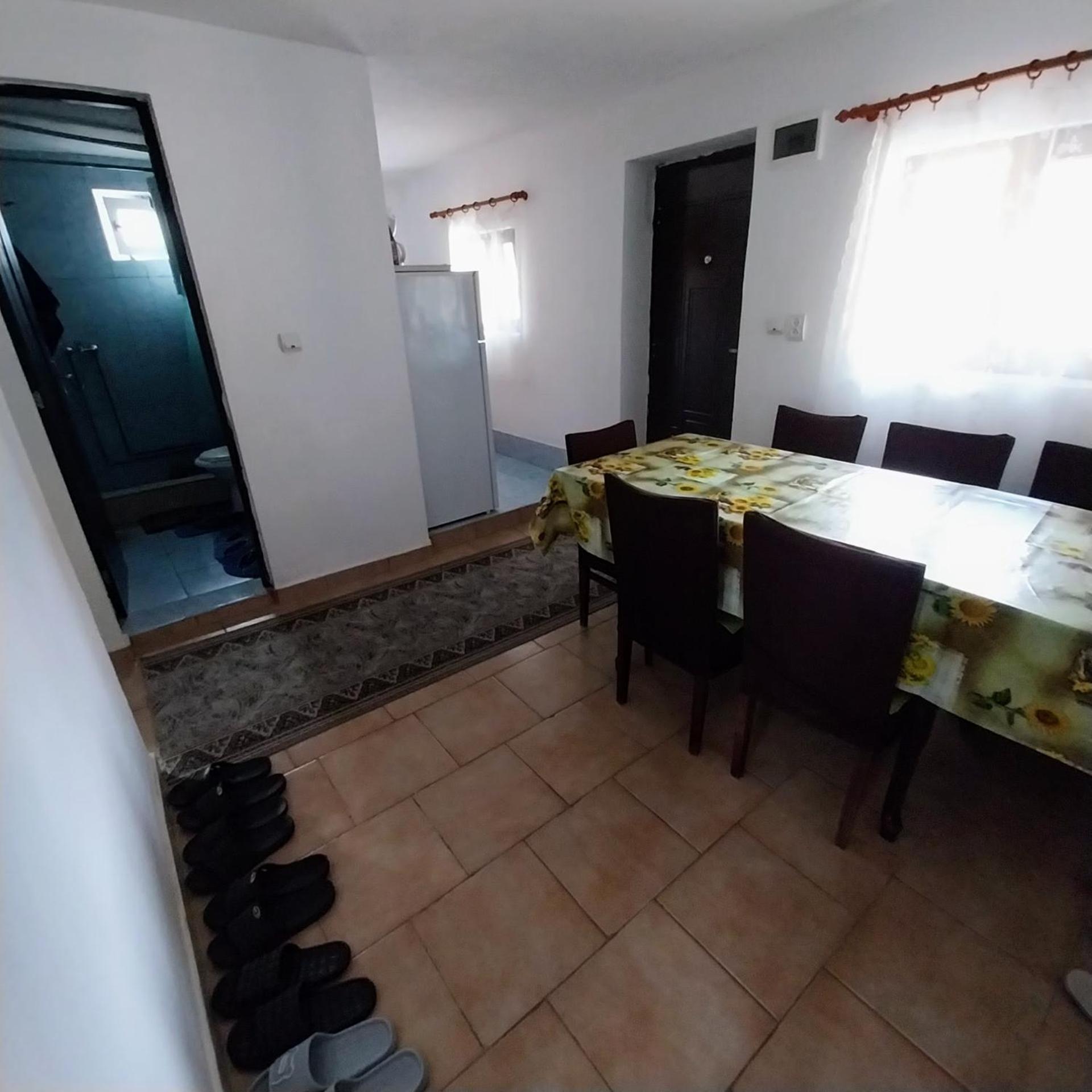 Casa Andreea Hotel Novaci-Straini Ngoại thất bức ảnh